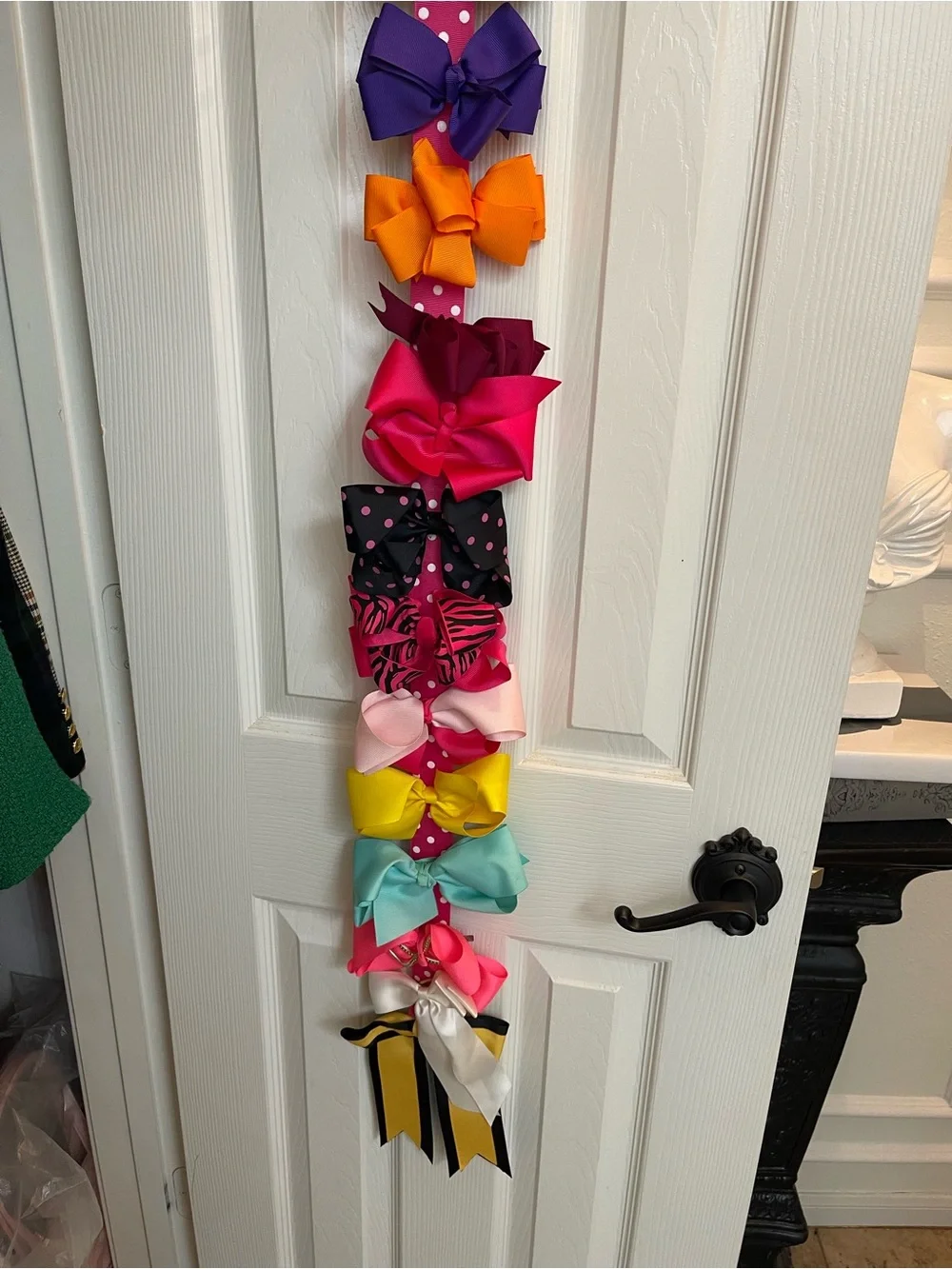 Kids Multi-Color Bow Holder with Assorted Hair Bows